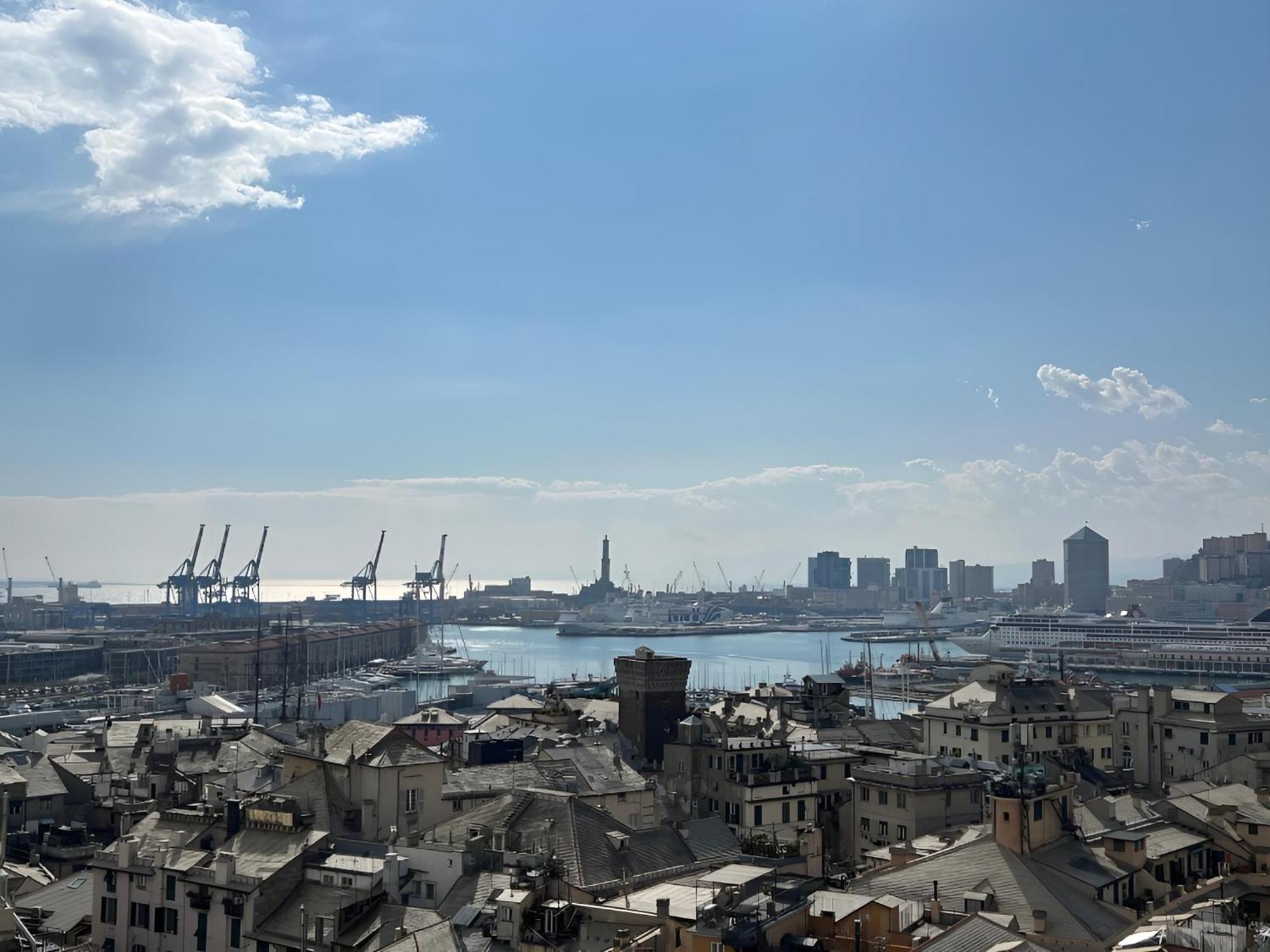 Monolocale Nel Cuore Di Genova Esterno foto